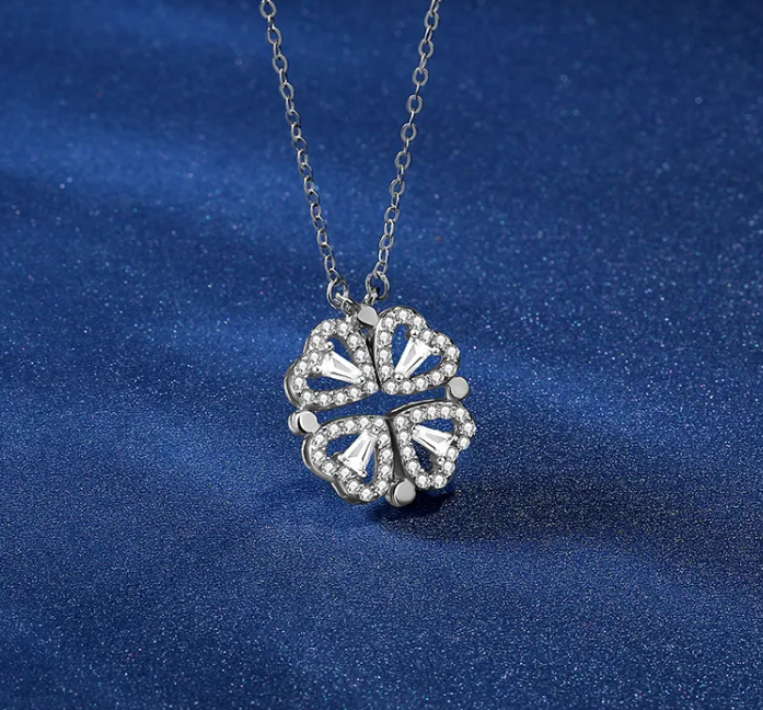 Clover Necklace